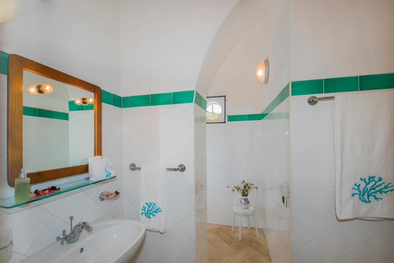 Stromboli Suite Apartment With Terrace Volcano & Sea View Eksteriør billede
