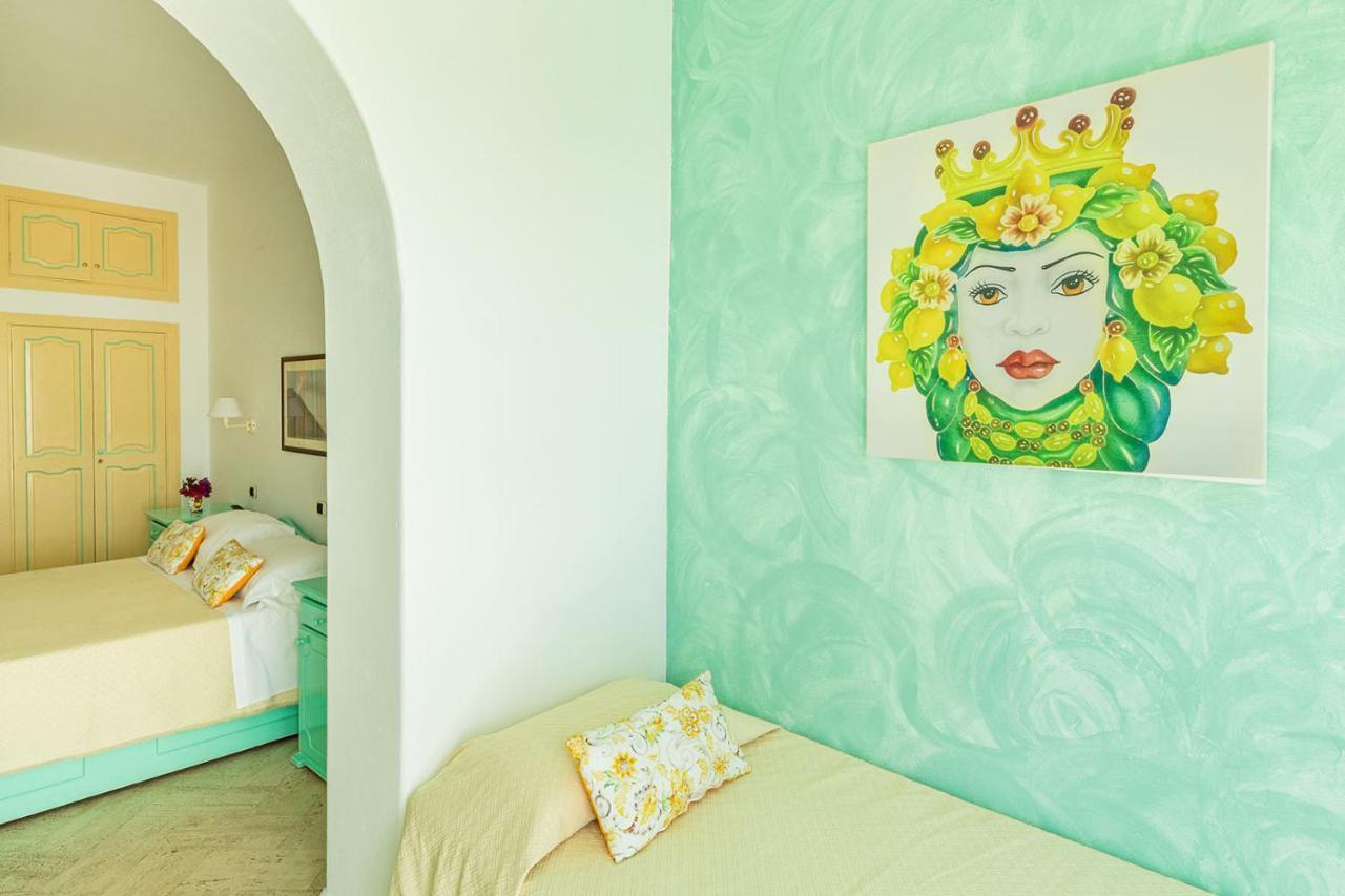 Stromboli Suite Apartment With Terrace Volcano & Sea View Eksteriør billede