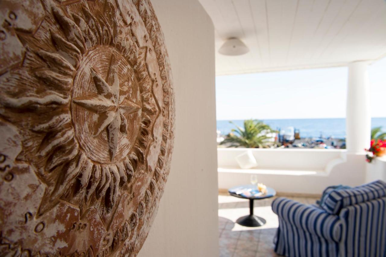 Stromboli Suite Apartment With Terrace Volcano & Sea View Eksteriør billede